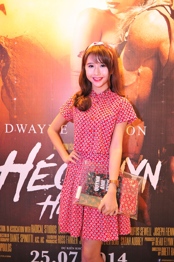 Hotgirl Quỳnh Anh Shyn