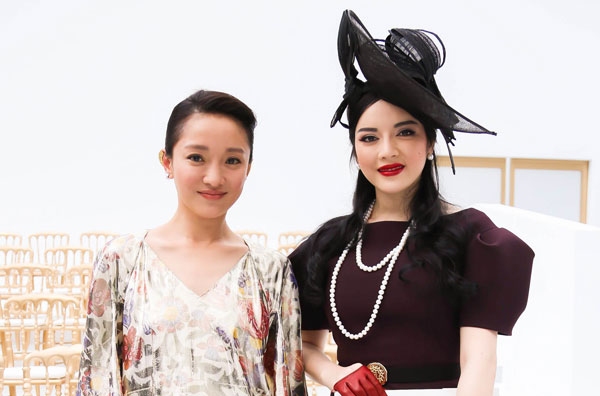 Lý Nhã Kỳ đẹp kiêu sa, quý tộc bên Châu Tấn cá tính ở show Chanel 16