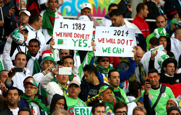 Những banner hài hước của fan tại World Cup 2014 3