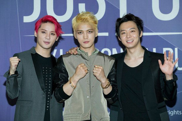 Hit của JYJ, HyunA bị đài truyền hình ‘tuýt còi’ 1