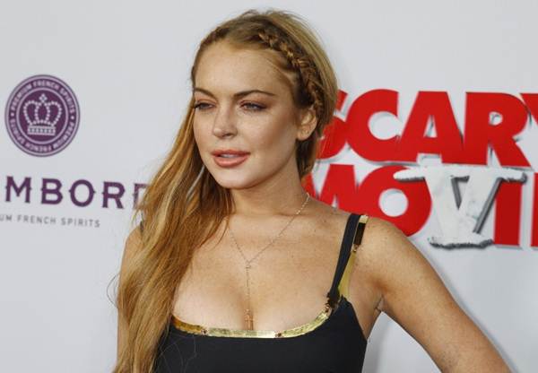 Lindsay Lohan viết tự truyện kể thời nghiện ngập