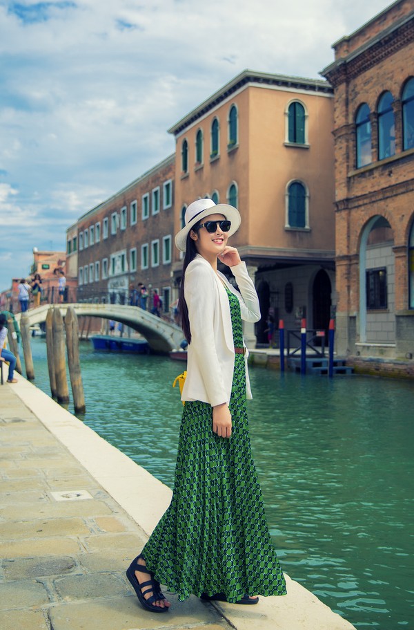 Ngọc Hân lãng mạn tại Venice 3