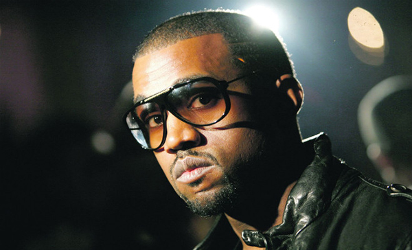 Kanye West quyết không xin lỗi dù thiếu tôn trọng fan khuyết tật 