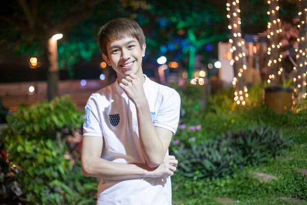 Chí Thành X Factor, Trịnh Tú Trung đưa diễn viên Thái Lan dạo thành phố biển 7