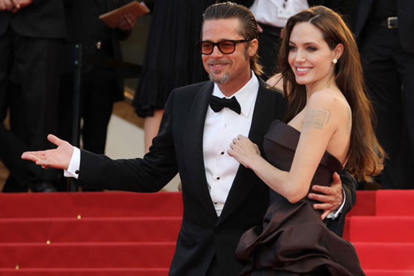 Angelina Jolie mở lòng về người mẹ quá cố