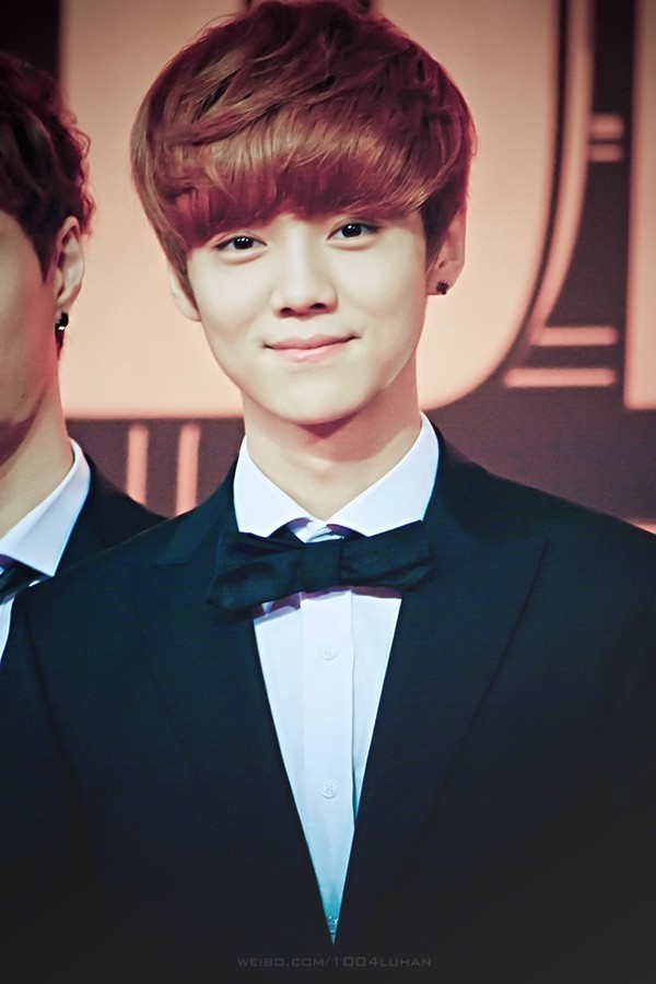 Luhan khởi kiện, đòi bỏ SM Entertainment 