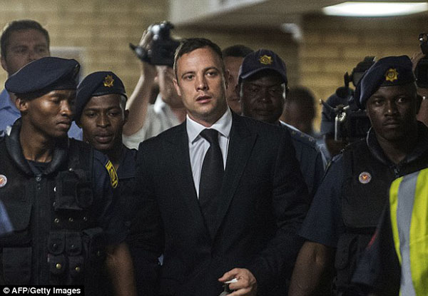 Oscar Pistorius chính thức bị kết án tội ngộ sát