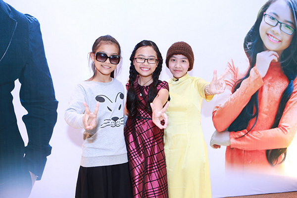  Ba gương mặt bước ra từ cuộc thi Giọng hát Việt nhí gồm: Thu Hiền, Phương Mỹ Chi và Huyền Trân