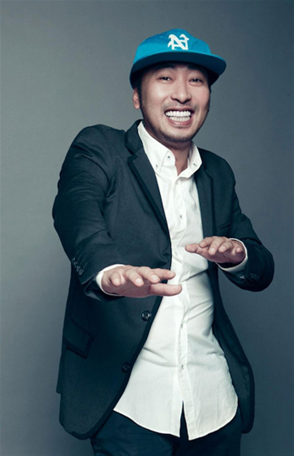 Đạo diễn Nguyễn Quang Dũng tiếp tục ngồi ‘ghế nóng’ Vietnam Idol 1