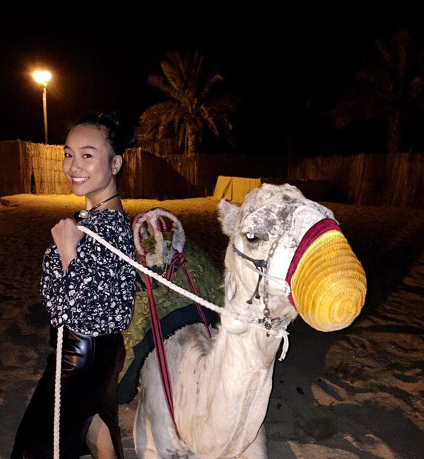 Vợ chồng Đoan Trang trốn con gái ‘trăng mật muộn’ ở Dubai 8