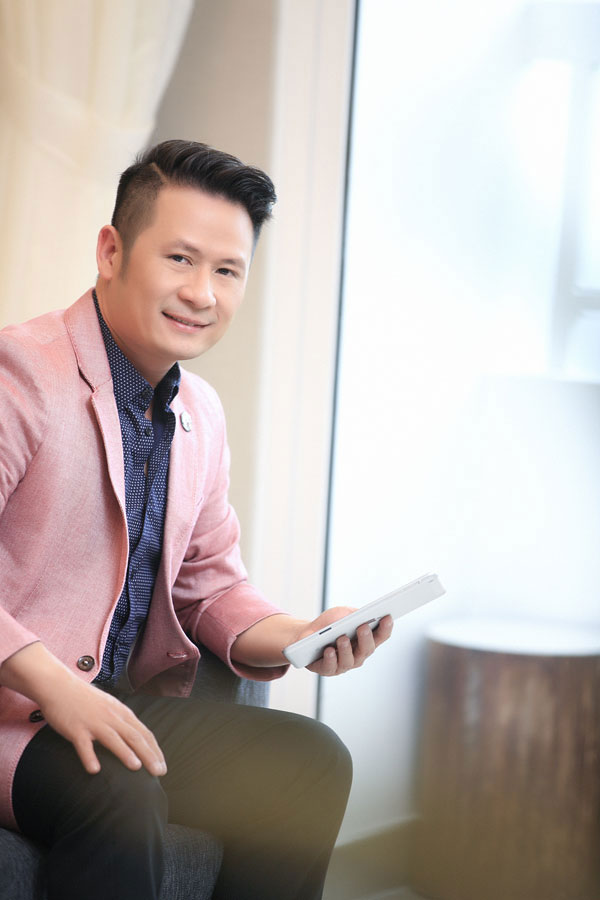 Bằng Kiều ngồi ‘ghế nóng’vòng thử giọng của Vietnam Idol 2015 1