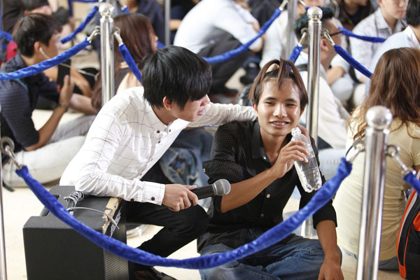 Vietnam Idol sôi nổi thử giọng tại TP.HCM bất kể nguy cơ ‘mất sóng’ 7