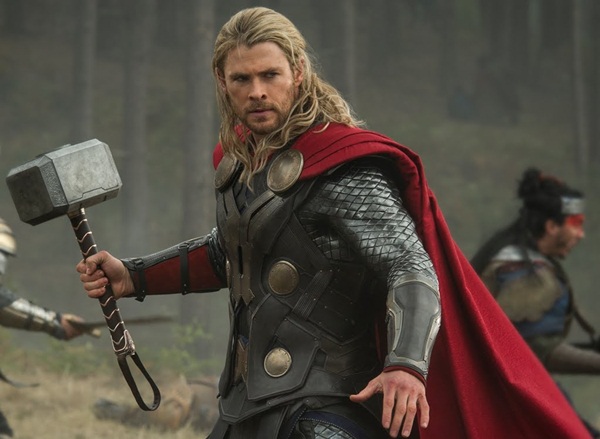 Chiếc búa của Thor là một trong những vũ khí lợi hại nhất vũ trụ Marvel