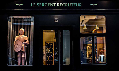 Le Sergent Recruteur: Sống, ăn và thư giãn 1