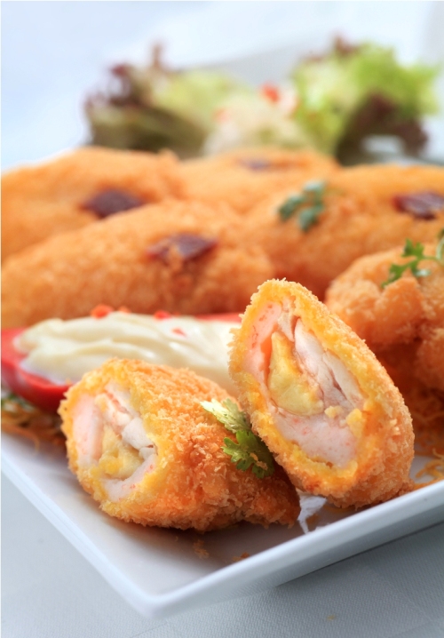 G&agrave; cuộn b&aacute;ch hoa cho ng&agrave;y cuối tuần 1