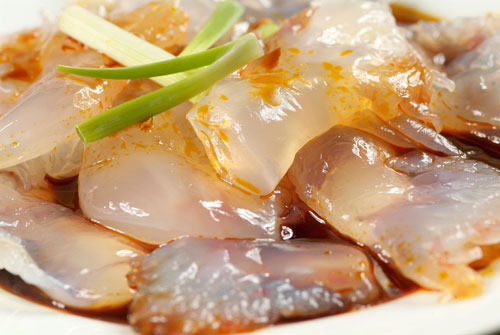 Ngụp lặn cùng sứa