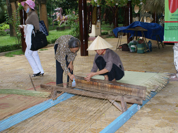 Liên hoan ẩm thực Đất Phương Nam năm 2013 tại Công viên Văn hóa Đầm Sen 8