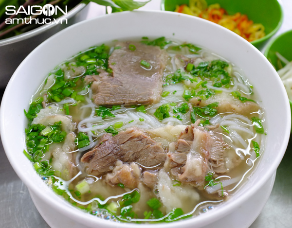 Có nên chọn phở làm đại diện cho ẩm thực Việt? 1