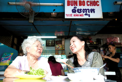 Gặp sao Việt ăn vặt ở Sài Gòn 6
