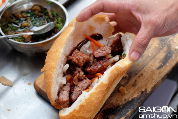 Bánh mì thịt nướng - món ngon mà hiếm của Sài Gòn 4