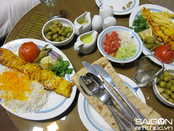 Bữa ăn ở xứ Ba Tư huyền ảo 3