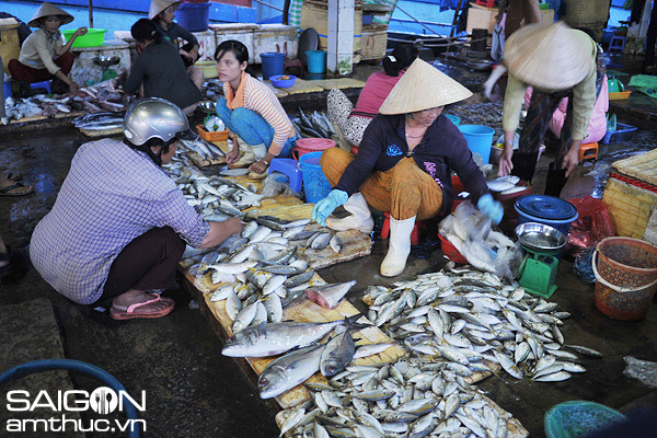 Kỳ thú đánh cá ngân làm gỏi nơi đảo ngọc Phú Quốc 7