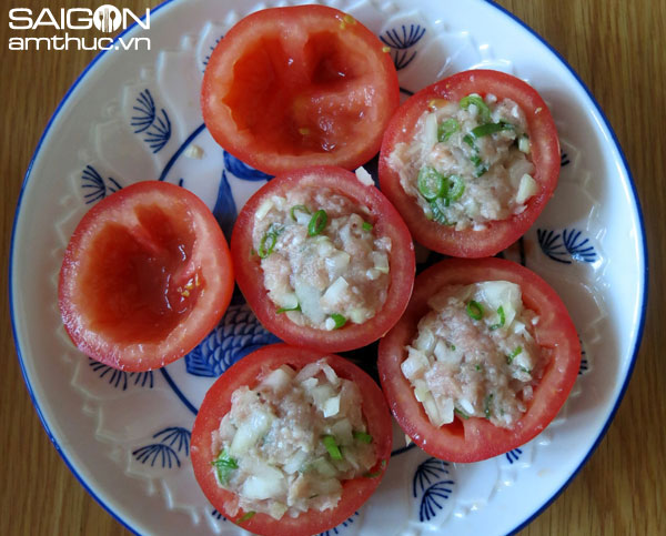Cà chua nhồi thịt đơn giản cho bữa cơm ngon 7
