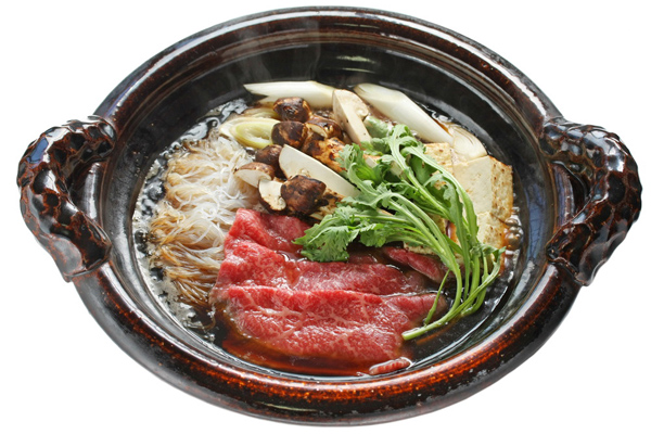 10 phút nấu xong món lẩu Nhật nổi tiếng sukiyaki  1