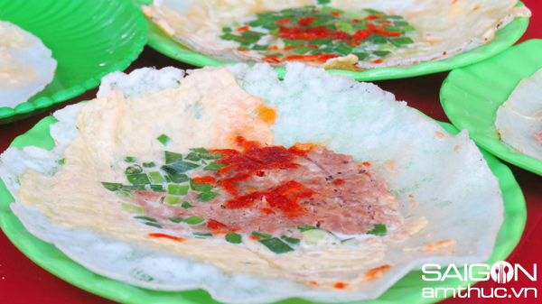 Bánh ép, món ăn vặt khoái khẩu của teen Huế 9