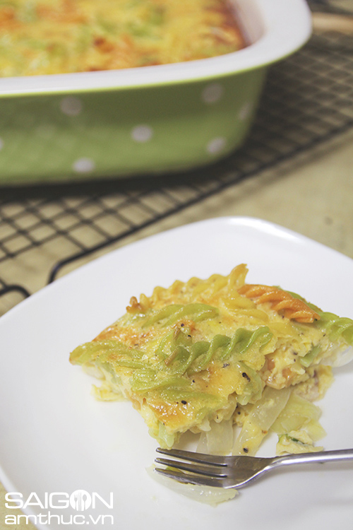 Đổi m&oacute;n với trứng r&aacute;n kiểu &Yacute; Frittata 10