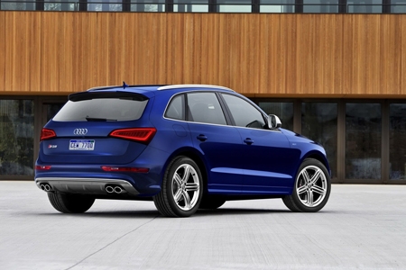 Audi SQ5 mới với động cơ xăng siêu nạp 4