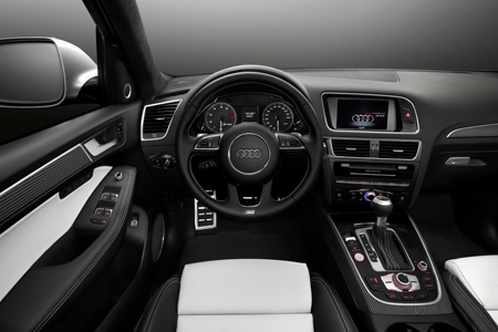 Audi SQ5 mới với động cơ xăng siêu nạp 9