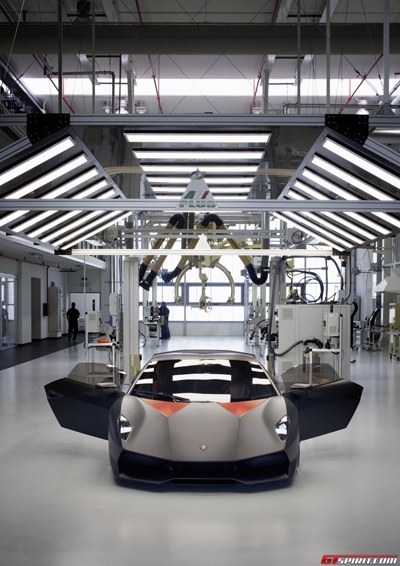 Lamborghini đưa ‘siêu phẩm’ Sesto Elemento vào sản xuất 10