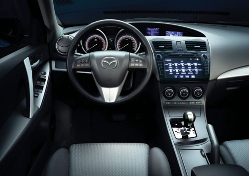 Mazda 3 ưu đãi 45 triệu đồng trong tháng 6 7