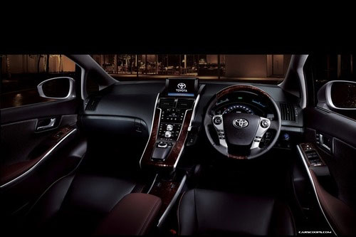 Vén màn Toyota SAI: chiếc sedan tiêu thụ 4,4 lít cho 100 km 6