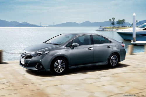 Vén màn Toyota SAI: chiếc sedan tiêu thụ 4,4 lít cho 100 km 8