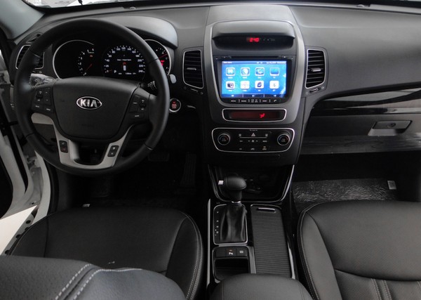 Thêm động cơ dầu, Kia New Sorento nhiều cải tiến đáng giá 10