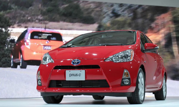 Toyota vượt mốc doanh số 6 triệu xe hybrid 2
