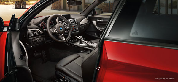 BMW đưa công nghệ xDrive lên M235i Coupe 8