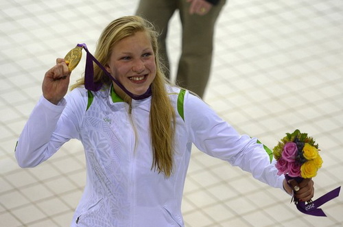 Ruta Meilutyte giành huy chương vàng nội dung 100m bơi ếch nữ 