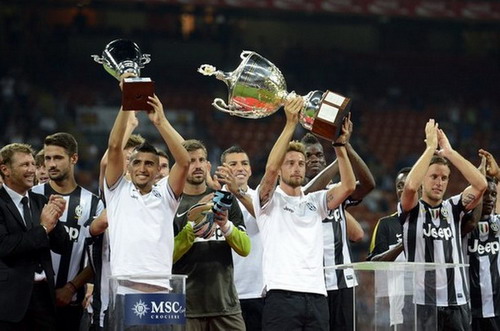Juventus đánh bại AC Milan để giành Cúp Berlusconi