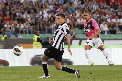 Juventus thắng Udinese 4-1