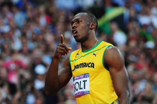 Usain Bolt vào chung kết cự ly chạy 200m