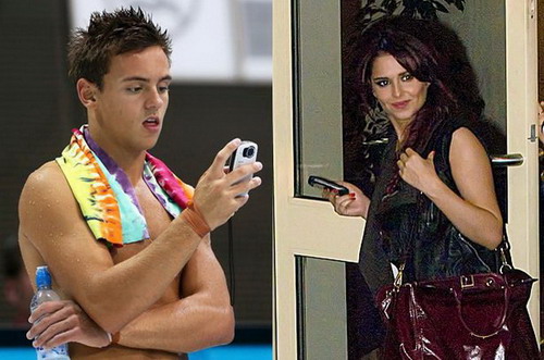 Cheryl Cole tán tỉnh Tom Daley