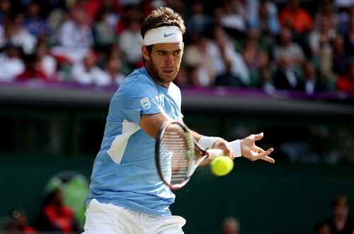 Juan Martin Del Potro thua Roger Federer ở bán kết Olympic 2012