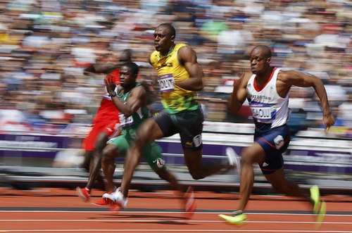 Usain Bolt sinh ra là để chạy nước rút -2