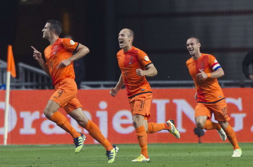Hà Lan thắng Thổ Nhĩ Kỳ 2-0