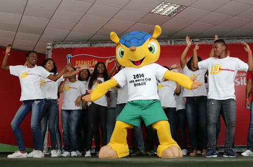 Công bố linh vật World Cup 2014