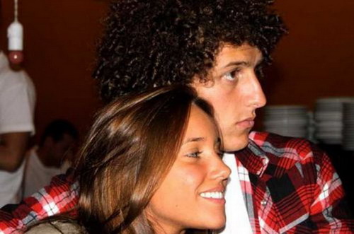 David Luiz chia tay bạn gái