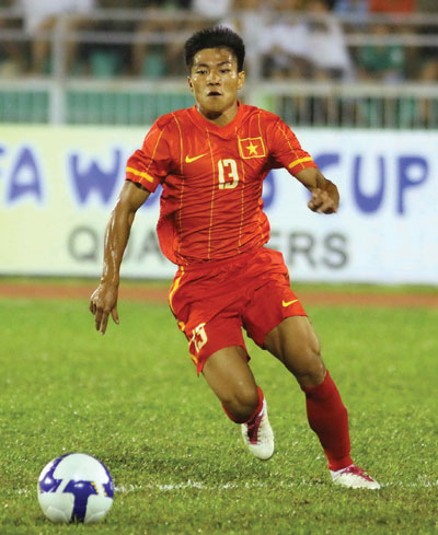 Quang Hải là tiền đạo duy nhất của VN ở VFF Cup 